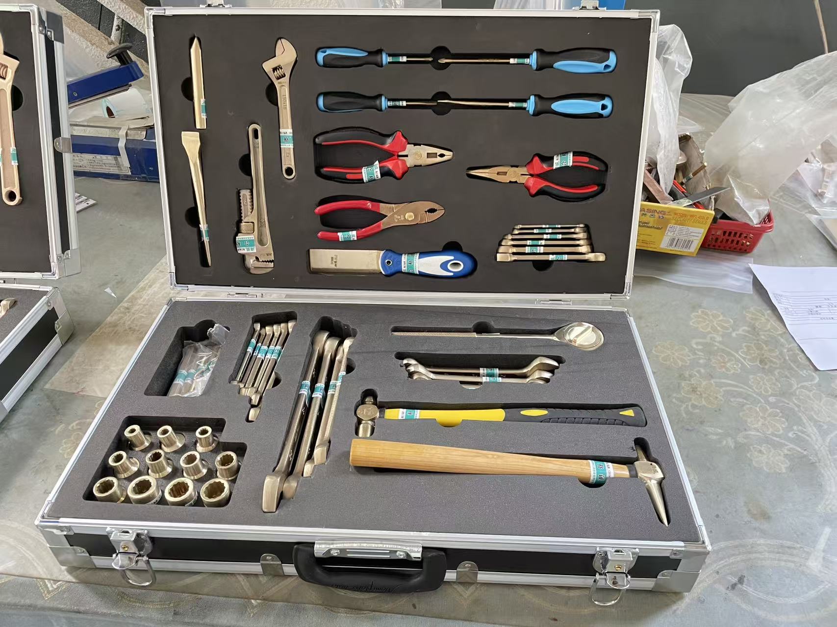 HY1913新防爆56件套组合套装工具